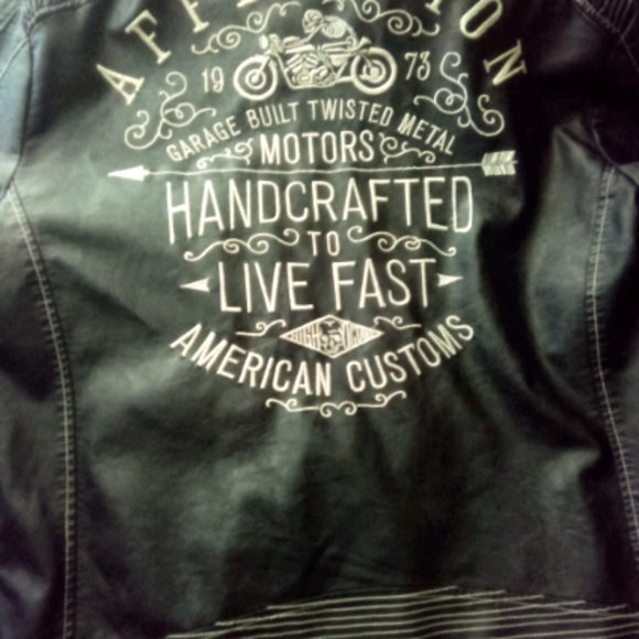 Leather - Picture 1 of 3